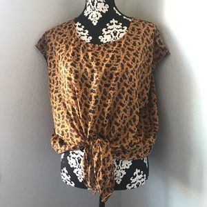 Show me your mumu tie front shirt sleeve